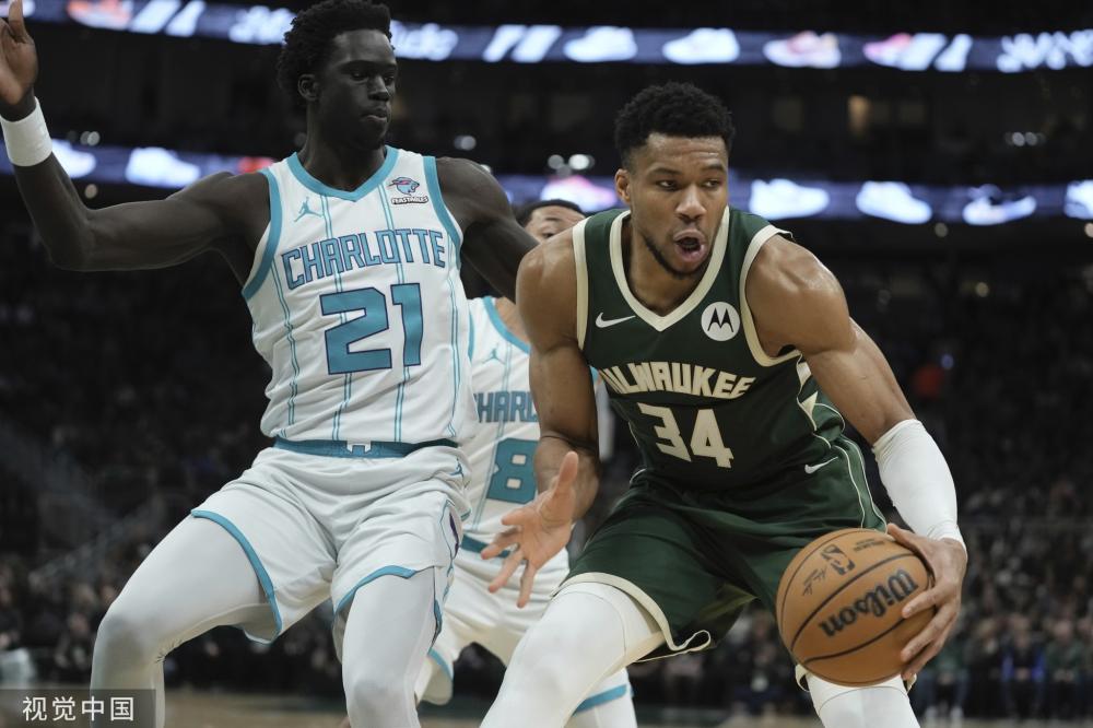 詹姆斯曾亲 詹姆斯曾亲