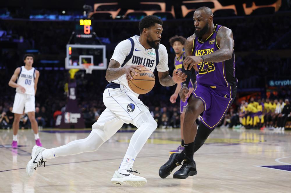 了这位中场 了这位中场