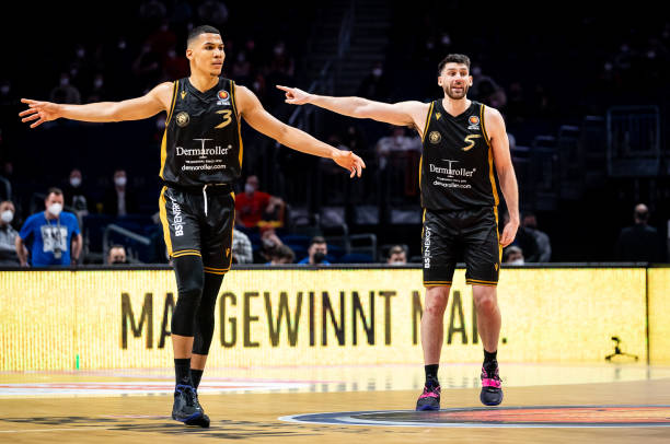 前瞻性和针 前瞻性和针