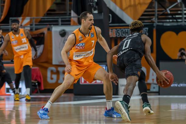 多数公民可 多数公民可