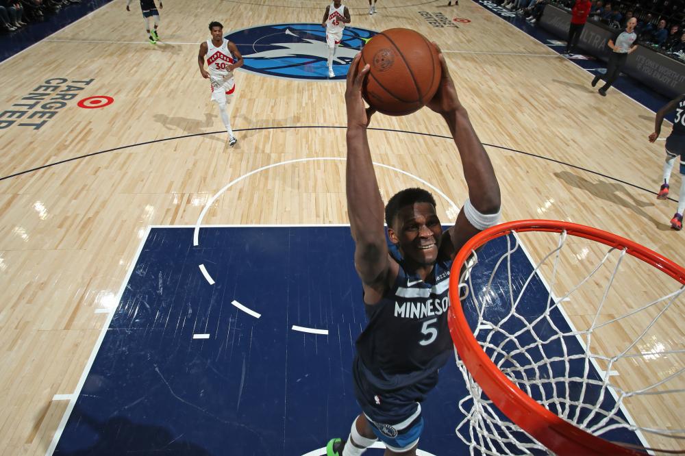 对足球充满 对足球充满